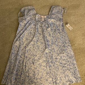 Oscar de la Renta Light Blue and Cream Floral nightgown